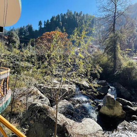 Madpackers Jibhi - Of Streamsides & Waterfalls エクステリア 写真